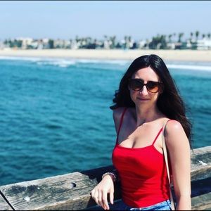 Meet your Posher, Ashley